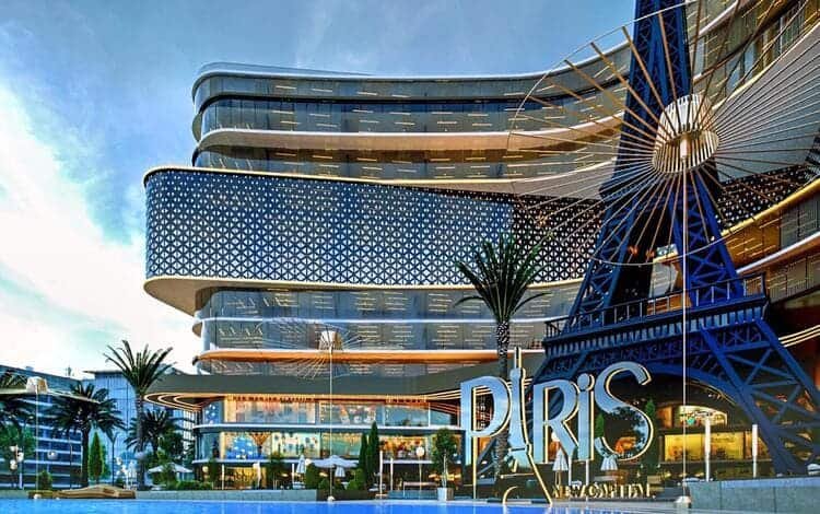 Paris Mall